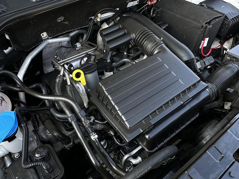 Škoda Yeti (2016) 1.4TSI/92kW*1.Maj.*DSG* 4x2 - fotka 37 z 40