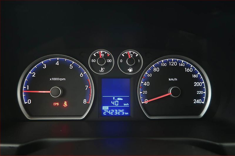Hyundai i30 (2009) 1.4 CVVT, po STK, jezdí dobře - fotka 11 z 15