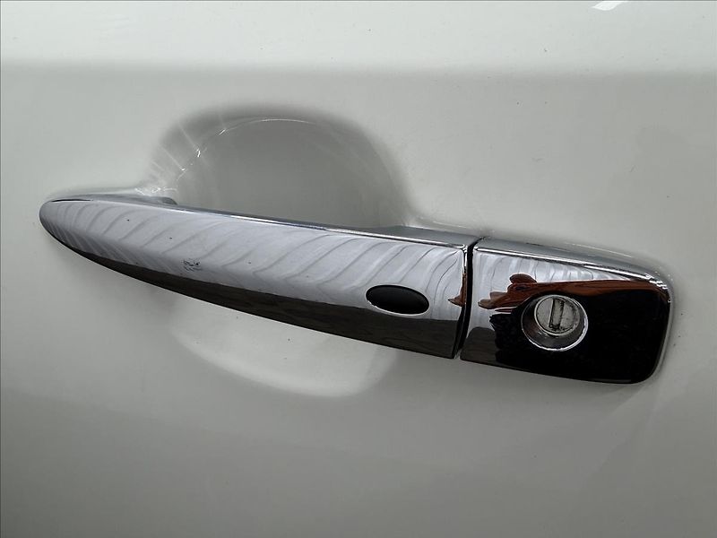Nissan Leaf N-CONNECTA 110kW SOH 91% - fotka 28 z 38