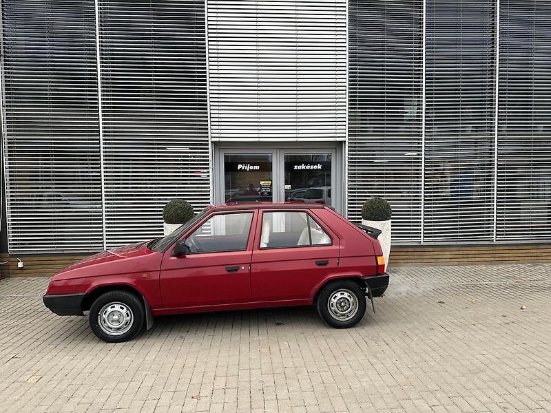 Škoda Favorit (1990) 135L - fotka 4 z 13
