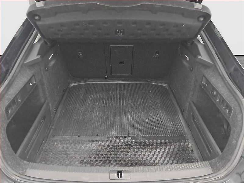 Škoda Superb (2021) 2.0 TDI, Automat, ČR,1.maj - fotka 14 z 24