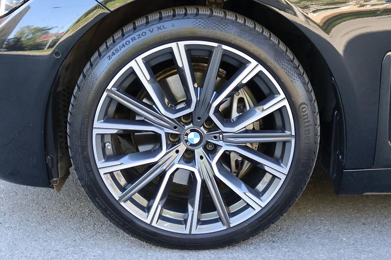 BMW Řada 7 730D XDRIVE M-PAKET G11 210kW - fotka 16 z 46
