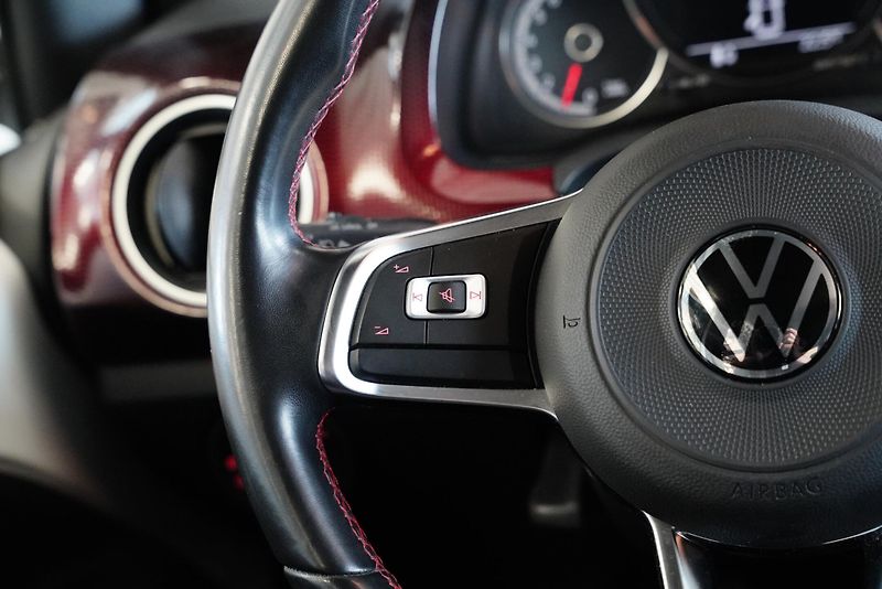 Volkswagen up! - fotka 14 z 24