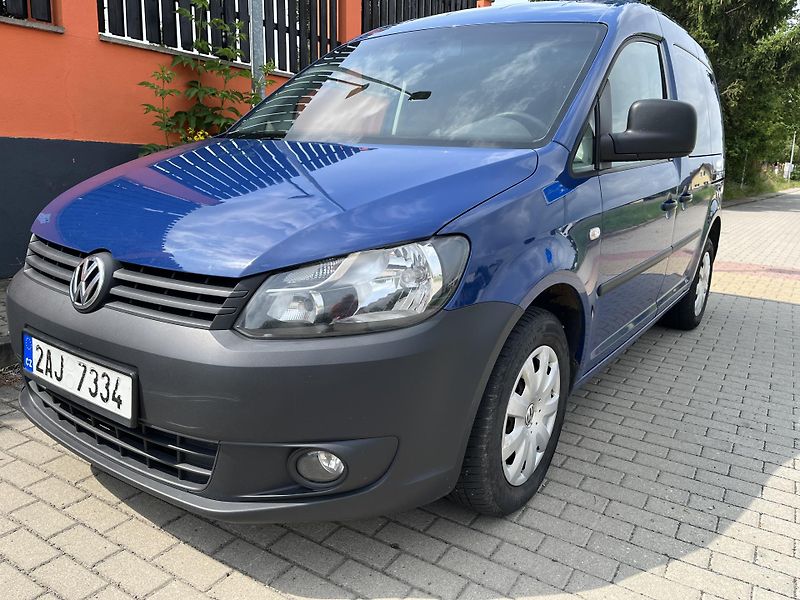 Volkswagen Caddy 1.6 TDi ČR 5 Míst - fotka 24 z 26
