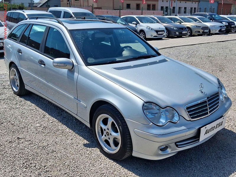Mercedes-Benz Třídy C (2007) 1.8i, Panorama, AC - fotografie inzerátu