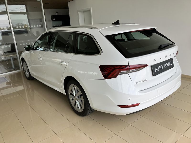 Škoda Octavia 1.5 TSI 110kW Style Combi MT6 - fotka 6 z 34