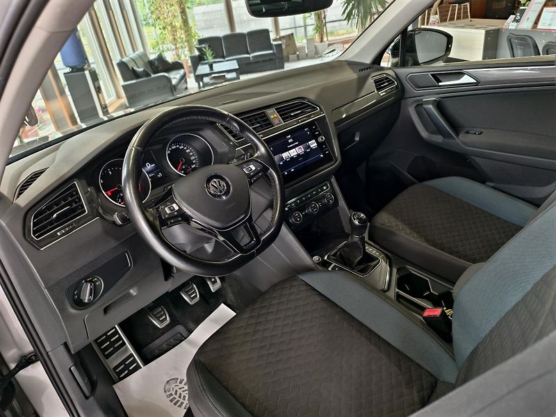 Volkswagen Tiguan 2.0 TDi KAMERA, IQ.DRIVE, DPH - fotka 7 z 26