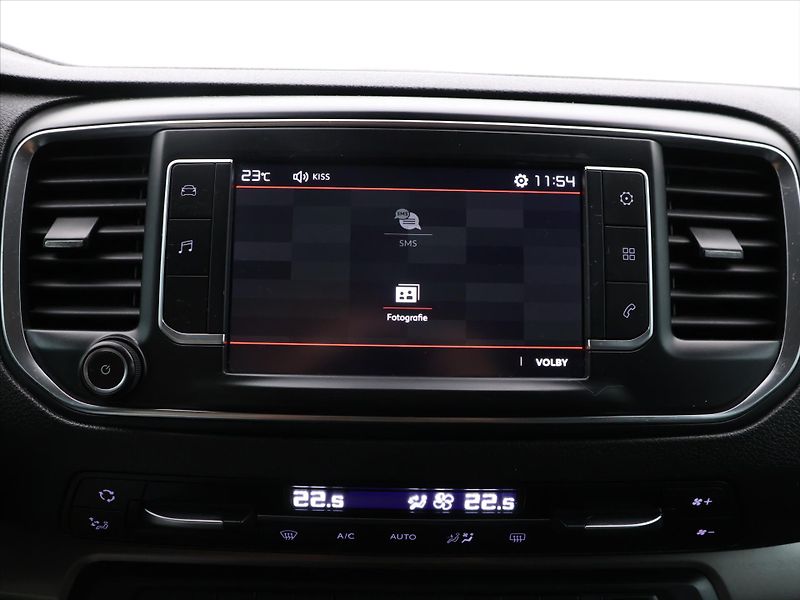Citroën SpaceTourer 2,0 HDI 110kW Shine 8-Míst - fotka 23 z 32