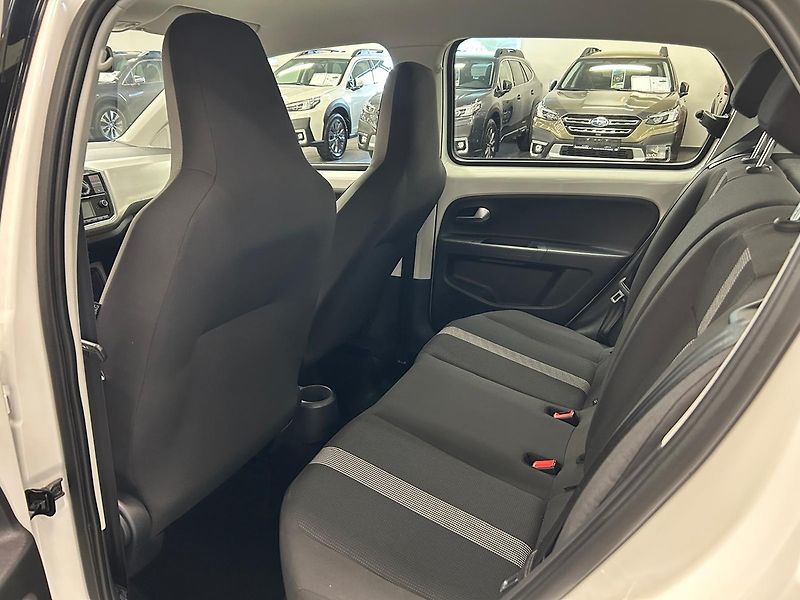 Volkswagen up! (2017) 1.0 ECO Záruka - fotka 13 z 18