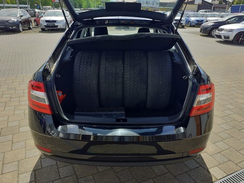 Škoda Octavia (2017) 2.0 TDi DSG - fotka 24 z 39
