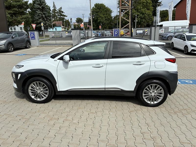 Hyundai Kona 1.6-130KW,4X4,AUTOMAT,TAŽNÉ - fotka 6 z 25