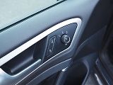 Volkswagen Golf Variant (2014) 2.0 TDI, 110 kW, Navi - náhled 24