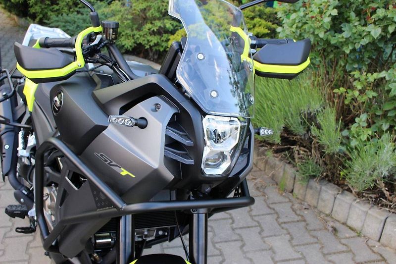 QJ Motor (2024) SVT 650 X NOVINKA 2024 SKLADEM - fotka 6 z 11