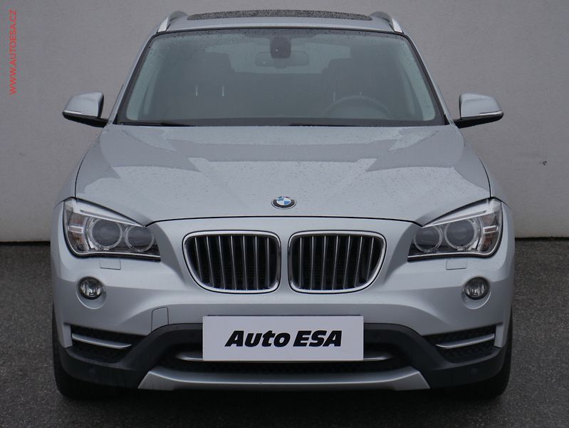 BMW X1 (2013) 2.0xd xD, AT, bixen - fotka 2 z 22