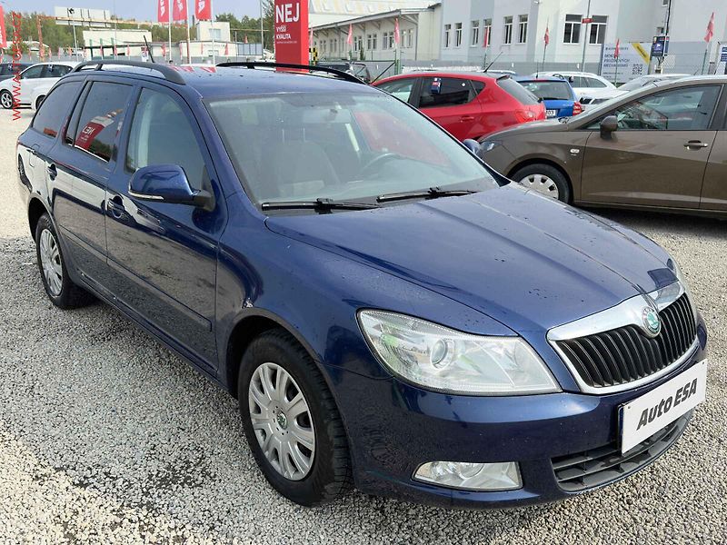 Škoda Octavia (2013) 1.6 TDi, ČR, DSG - fotografie inzerátu