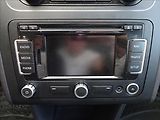 Volkswagen Touran 2,0 TDI 103kW 7.MÍST - náhled 38
