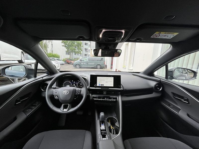 Toyota C-HR 1.8L HEV Comfort - fotka 26 z 27