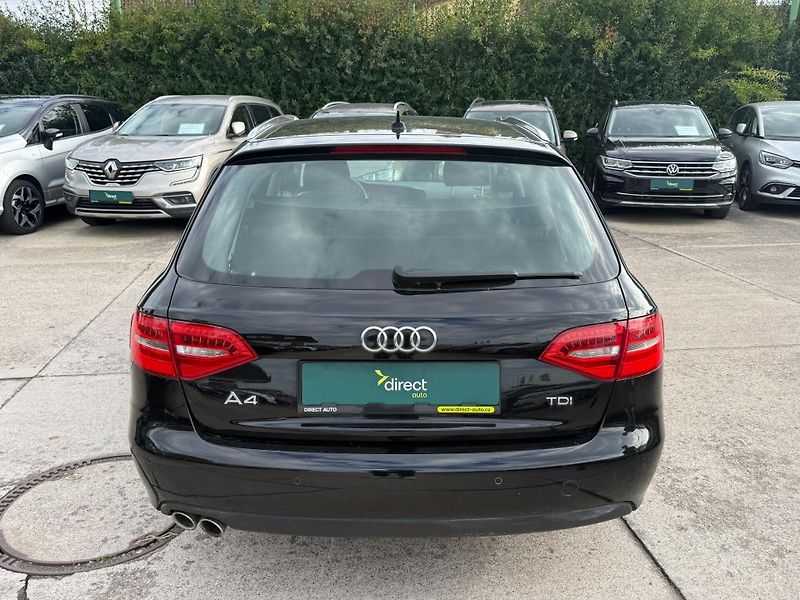 Audi A4 - fotka 9 z 9