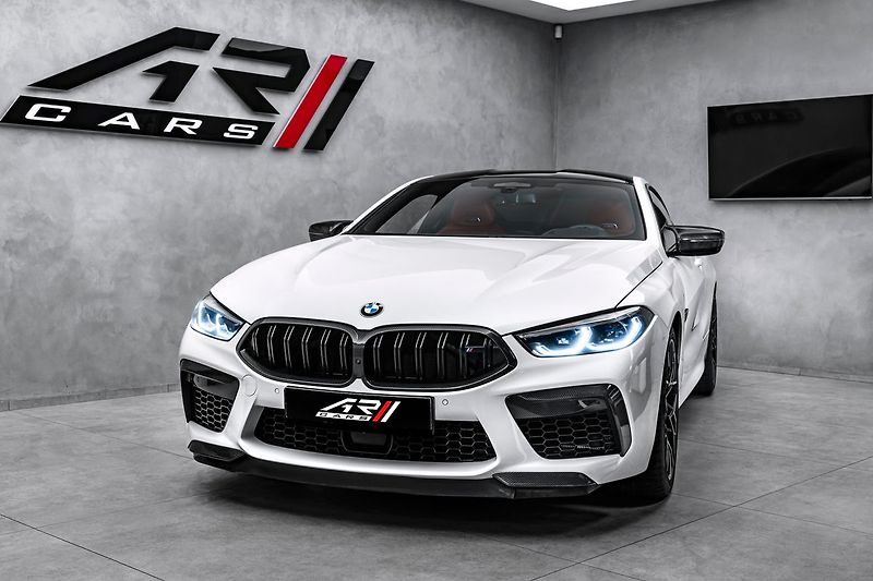 BMW M8 - fotka 3 z 26