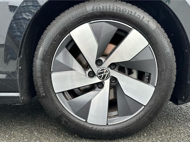 Volkswagen Passat Variant Elegance 2,0 TDI 110 k - fotka 24 z 24