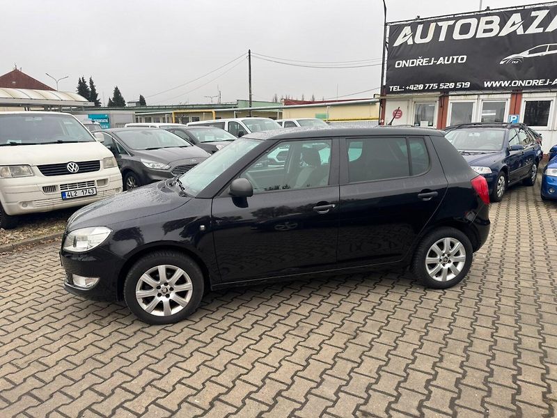Škoda Fabia (2013) 1,2 HTP 51 KW KM STK 1. MAJ. - fotka 3 z 49