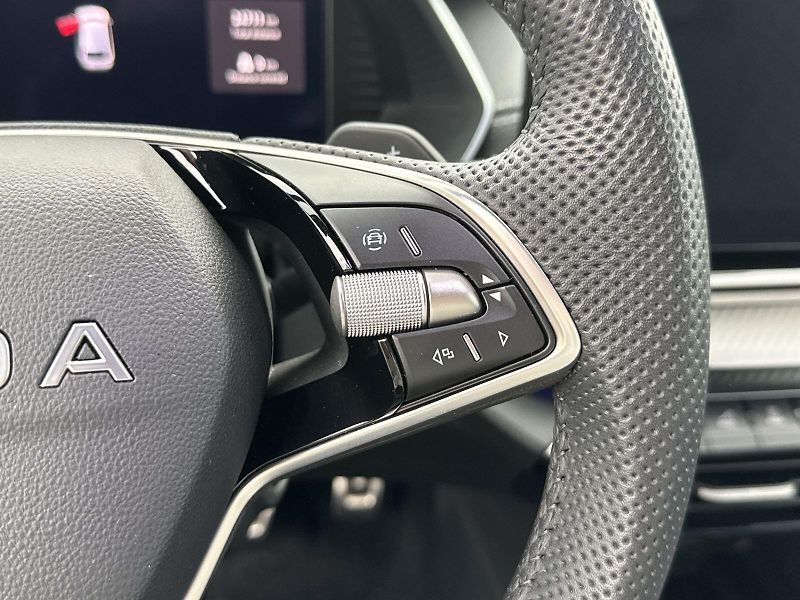 Škoda Octavia (2025) Combi 1.5 TSI M-HEV DSG Sportl - fotka 16 z 35