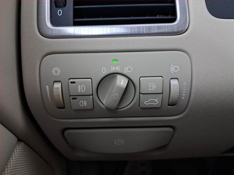Volvo S80 (2007) 2.5 T, Automat, Serv.kniha - fotka 19 z 20