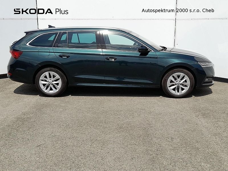 Škoda Octavia Combi Style Navi 2.0 TDI 110kW - fotka 8 z 20