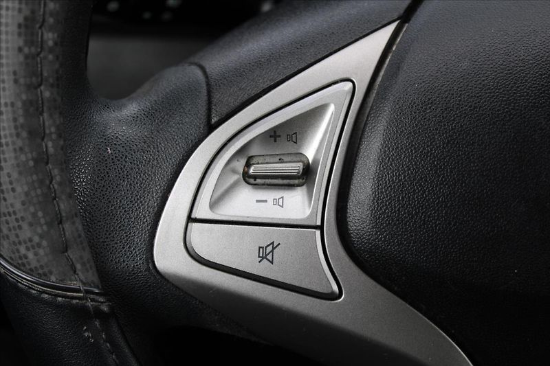 Hyundai ix20 1,4 CRDi  NOVÉ V ČR,TAŽNÉ - fotka 14 z 23