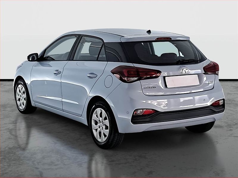 Hyundai i20 (2019) 1.2, Serv.kniha, Park. senzory - fotka 4 z 16