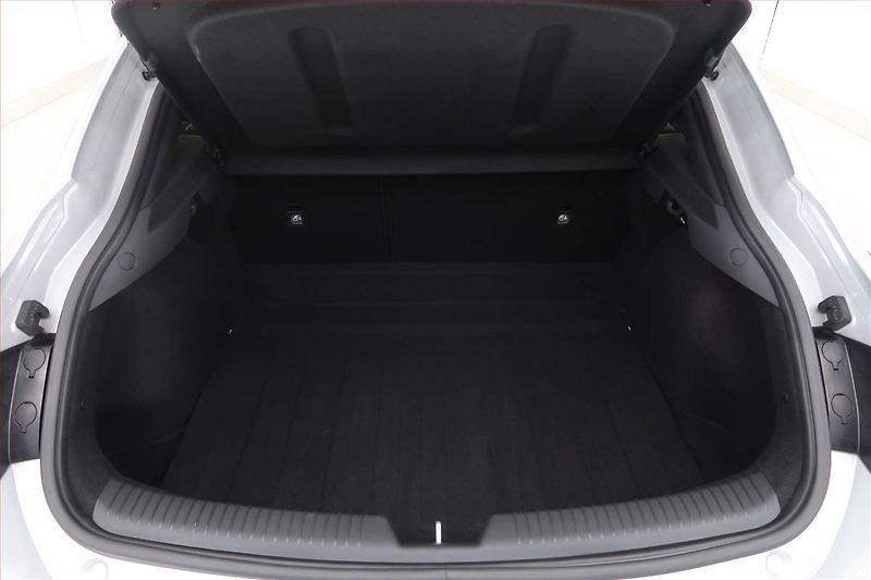 Hyundai i30 (2020) Komfort 1.0 T-GDI, ČR,1.maj - fotka 13 z 17