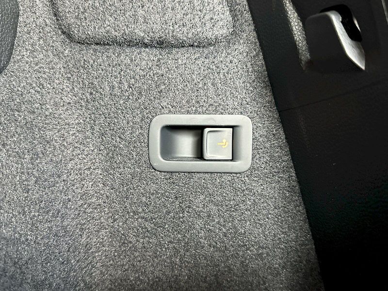 Škoda Karoq (2024) DSG 1.5TSI 110kW Selection Fre - fotka 29 z 31