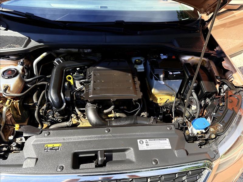 Seat Arona 1,0 TSi STYLE - fotka 32 z 32