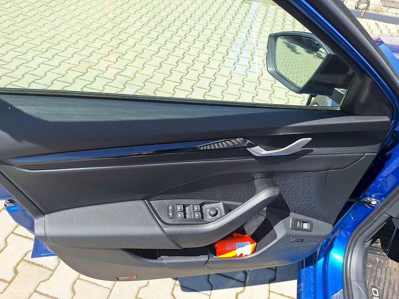 Škoda Octavia (2025) COMBI / 1.5 TSI M-HEV / 110 kW - fotka 13 z 30