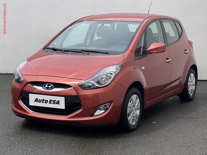 Hyundai ix20 (2012) 1.4i, ČR, Klima - fotka 3 z 16
