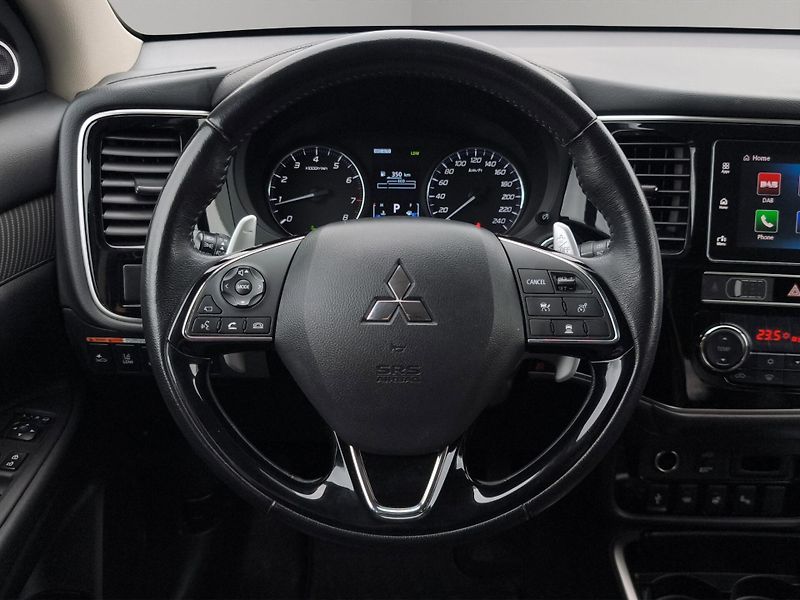 Mitsubishi Outlander (2019) INSTYLE+ 2.0 MIVEC 110kW, A/T, - fotka 10 z 29