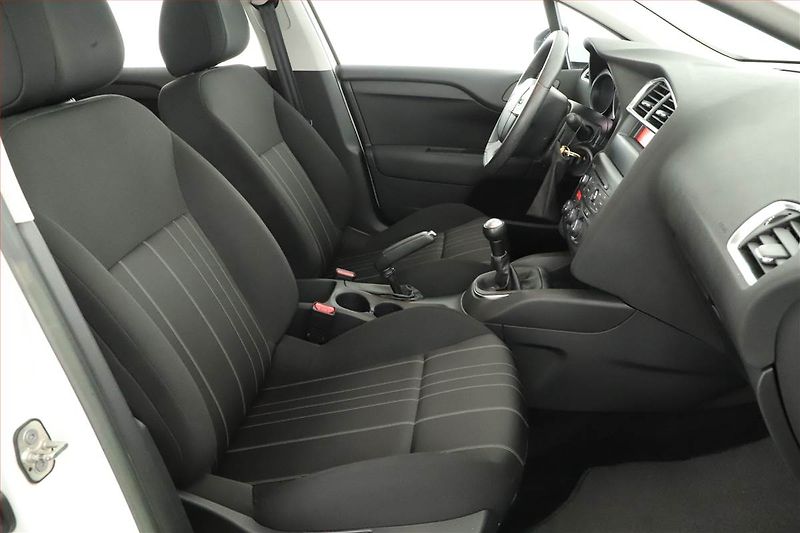 Citroën C4 (2013) 1.4 16V, Tempomat - fotka 12 z 13