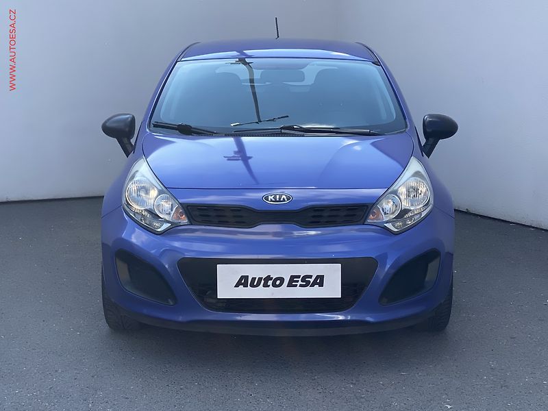 Kia Rio (2012) 1.2i, ČR, servis.kniha, AC - fotka 2 z 15