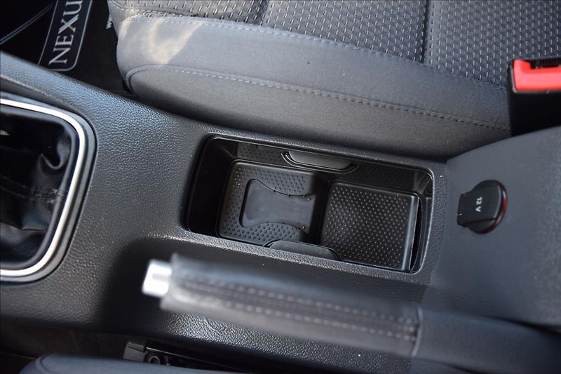 Volkswagen Jetta 1,9 TDI 77KW NOVÁ STK ALU - fotka 40 z 43