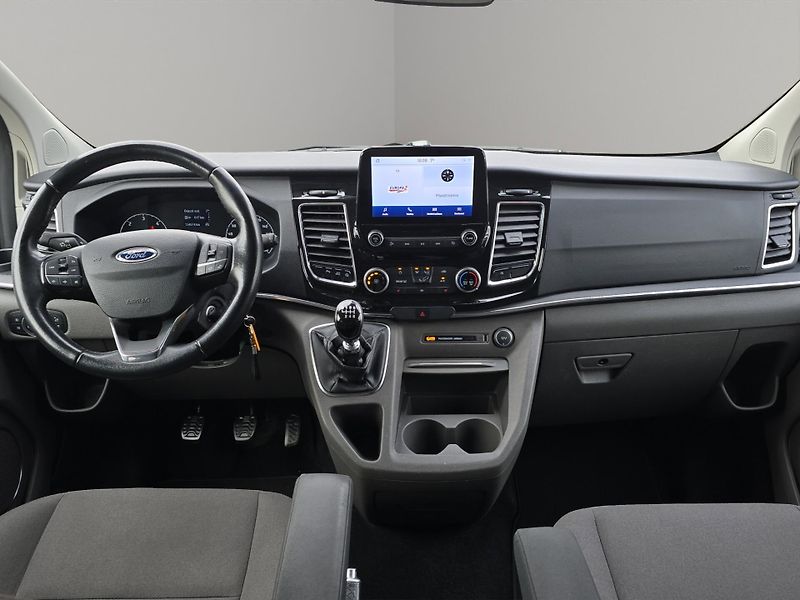 Ford Tourneo Custom (2020) 2.0 EcoBlue MHEV 136kW, 1. Maj - fotka 9 z 22