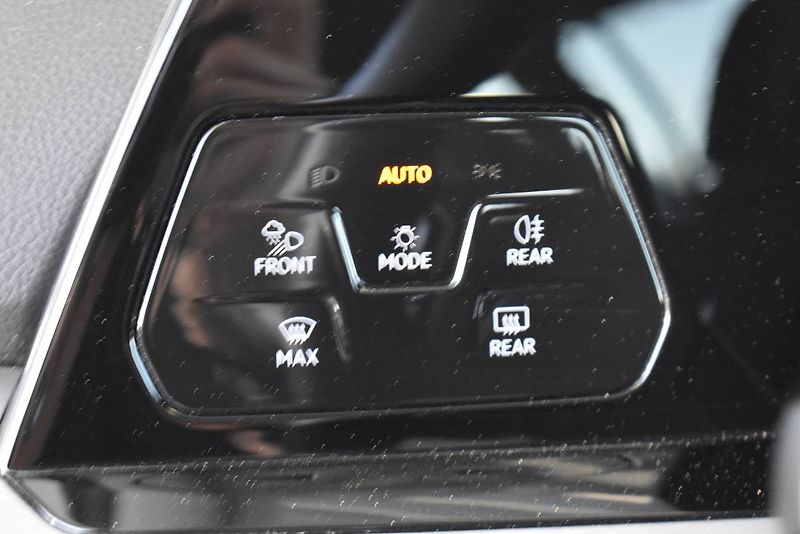 Volkswagen Golf Variant (2023) 1.5TSI 110kW,MATRIX,Webasto - fotka 20 z 26