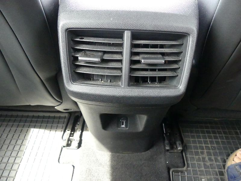 Citroën C5 Aircross (2019) 1,5 BlueHDi 130 MAN6 - fotka 17 z 21