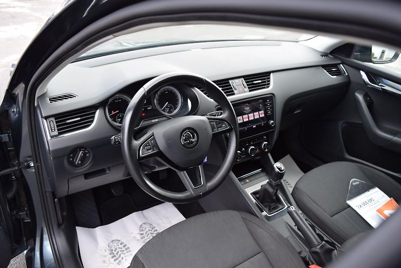Škoda Octavia (2019) 1.5TSI 110kw AMBITION NAVI TAŽ - fotka 22 z 50