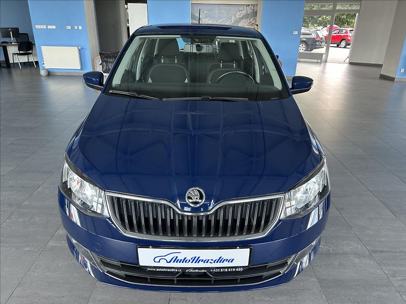 Škoda Fabia 1,2   TSI 66kW,SERVISKA,2.MAJ - fotka 2 z 20
