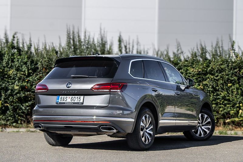 Volkswagen Touareg - fotka 5 z 26
