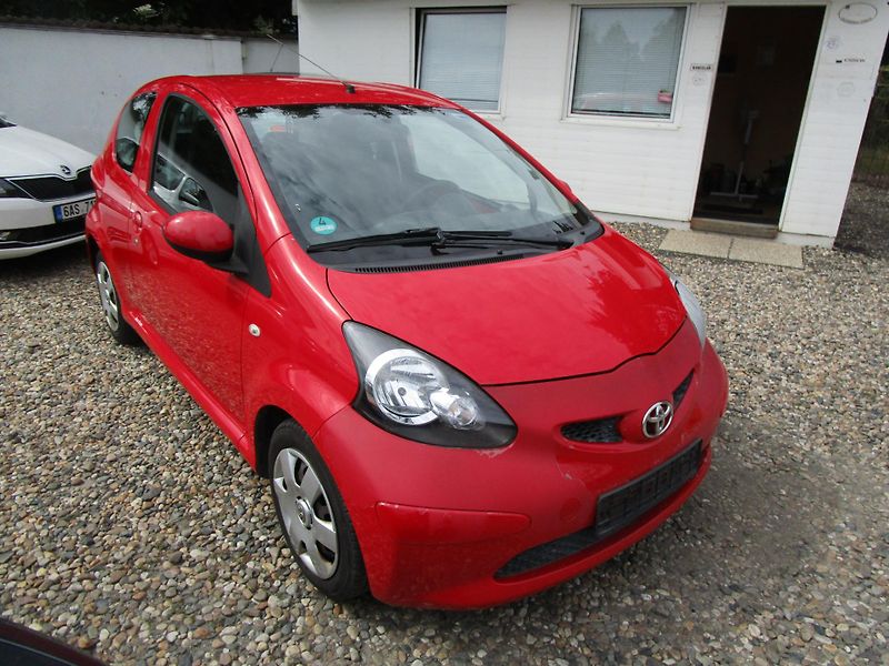 Toyota Aygo 1,0-50KW-NOVÁSTK - fotka 1 z 11