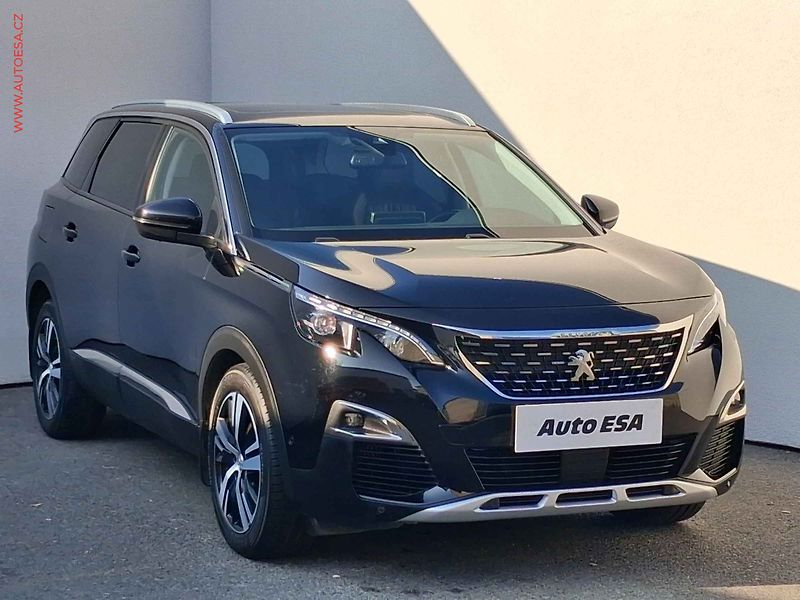 Peugeot 5008 (2019) 1.2 PT, Allure, AT, LED - fotografie inzerátu