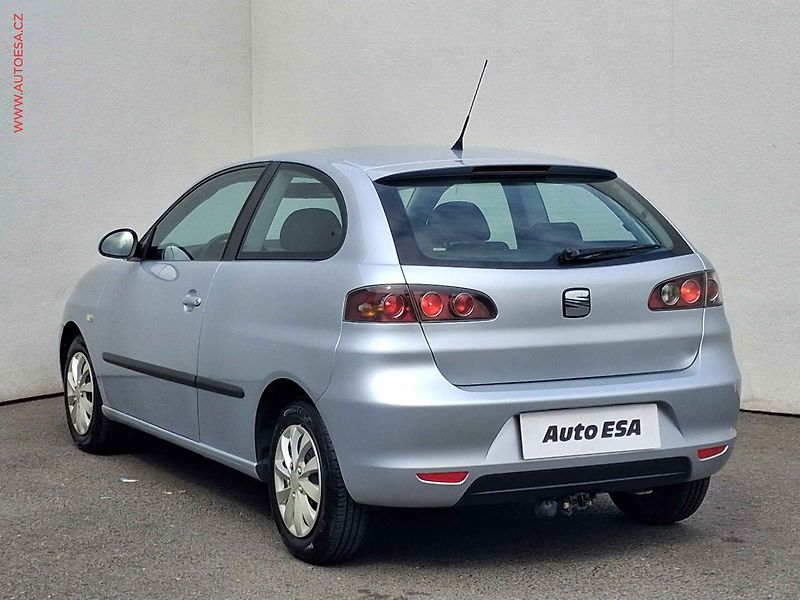 Seat Ibiza (2007) 1.4i, AC, STK4/28 - fotka 6 z 15
