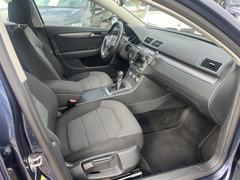 Volkswagen Passat (2013) 1.4TSi 90kw 1.Majitel  - fotka 18 z 21