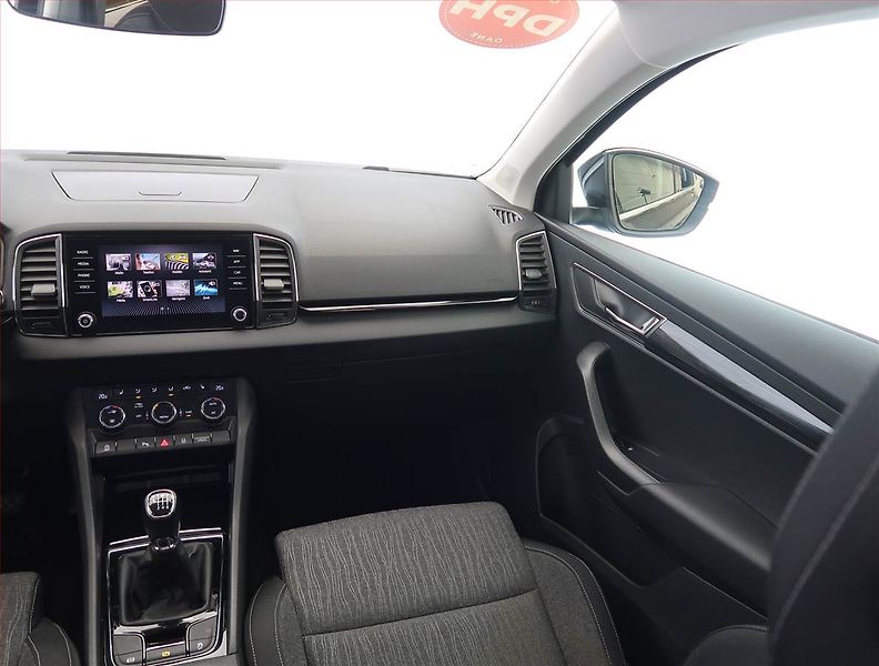 Škoda Karoq (2021) Style 2.0 TDI, Serv.kniha - fotka 8 z 25